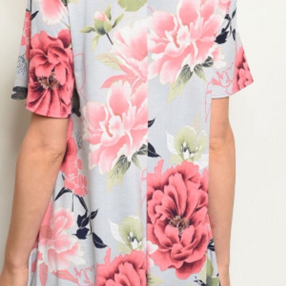 💕long gray floral top - Picture 5 of 6